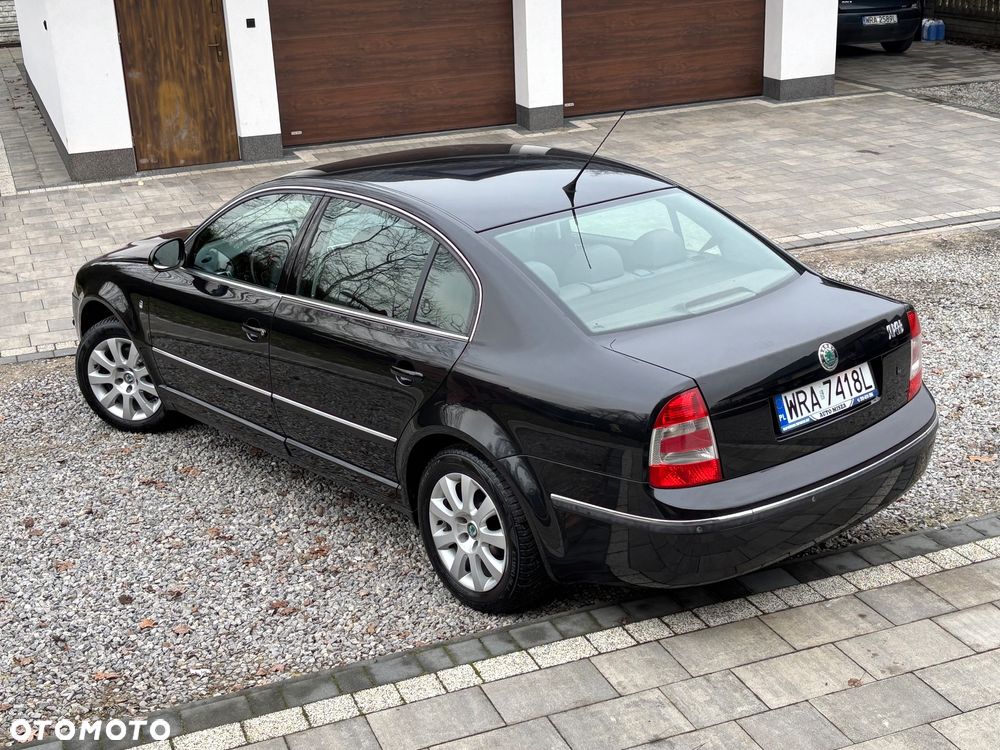 Skoda Superb 2.0 Comfort - 5