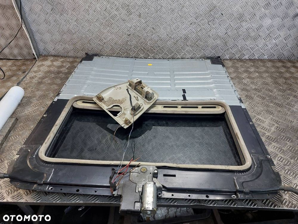 SZYBERDACH OPEL VECTRA B SEDAN - 3