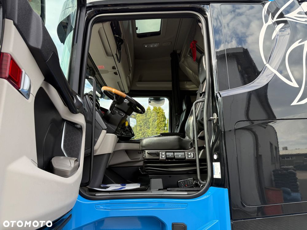 Scania - 27