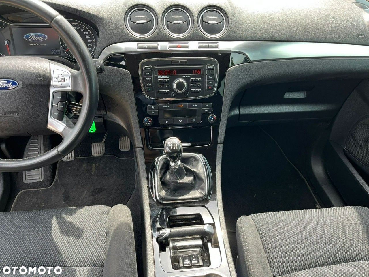 Ford S-Max - 16