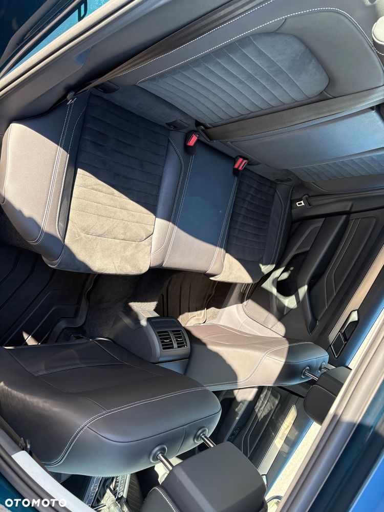 Volkswagen Passat 2.0 TDI EVO Elegance DSG - 11