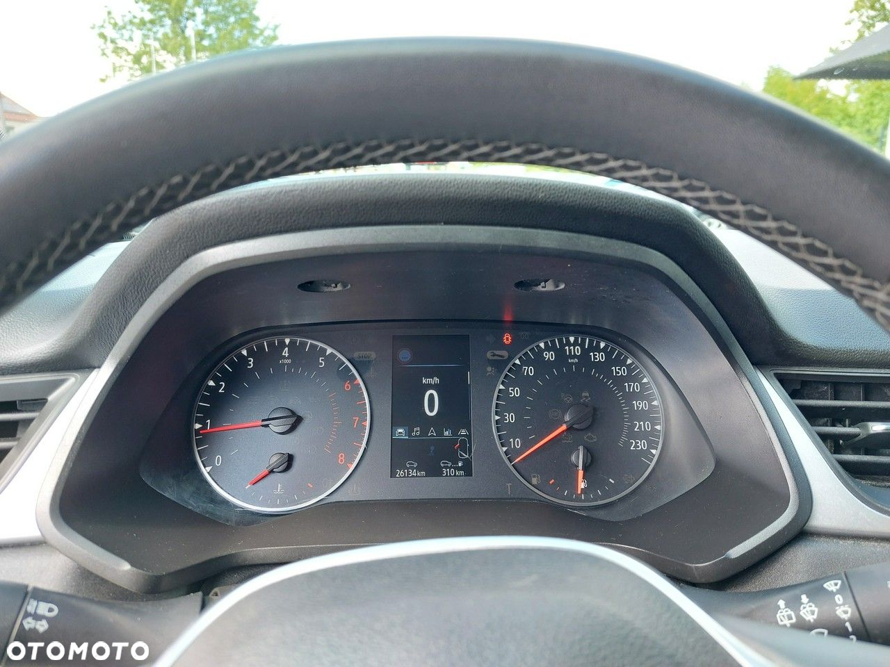 Renault Captur - 25