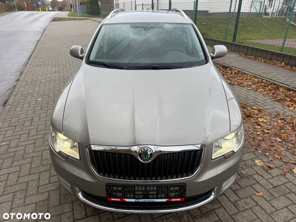 Skoda Superb 3.6 FSI 4x4 Comfort DSG - 10