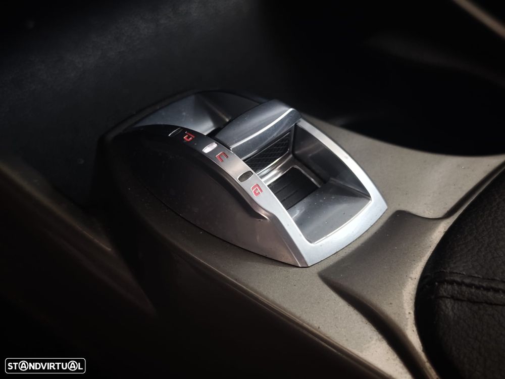 Alfa Romeo MiTo 1.3 JTD Distinctive - 46