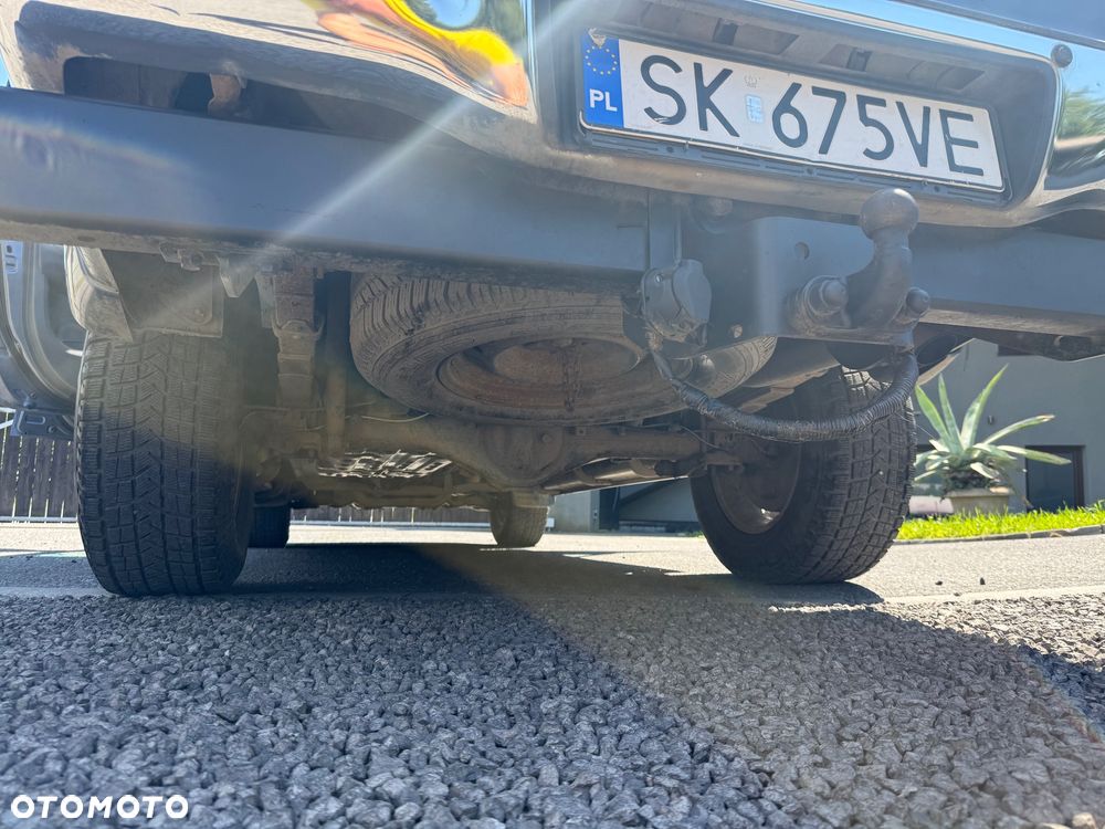 Toyota Hilux 3.0 D-4D SR5 - 38