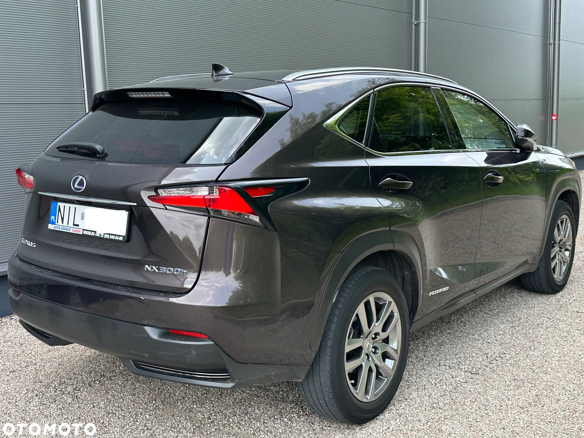 Lexus NX 300h Prestige AWD - 8
