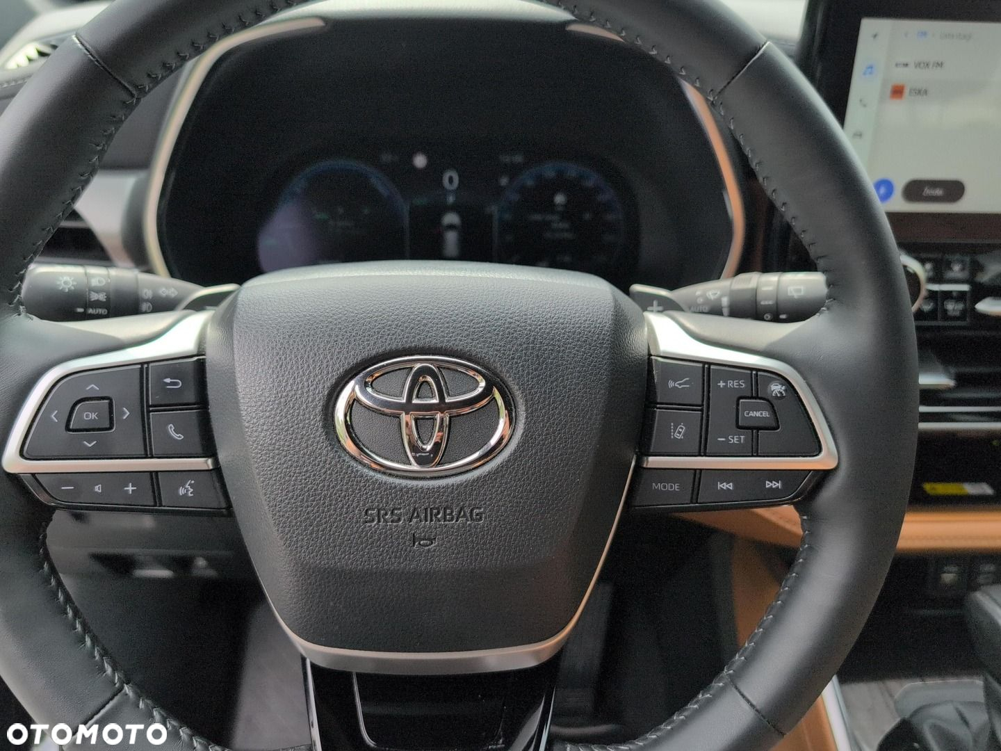 Toyota Highlander - 16