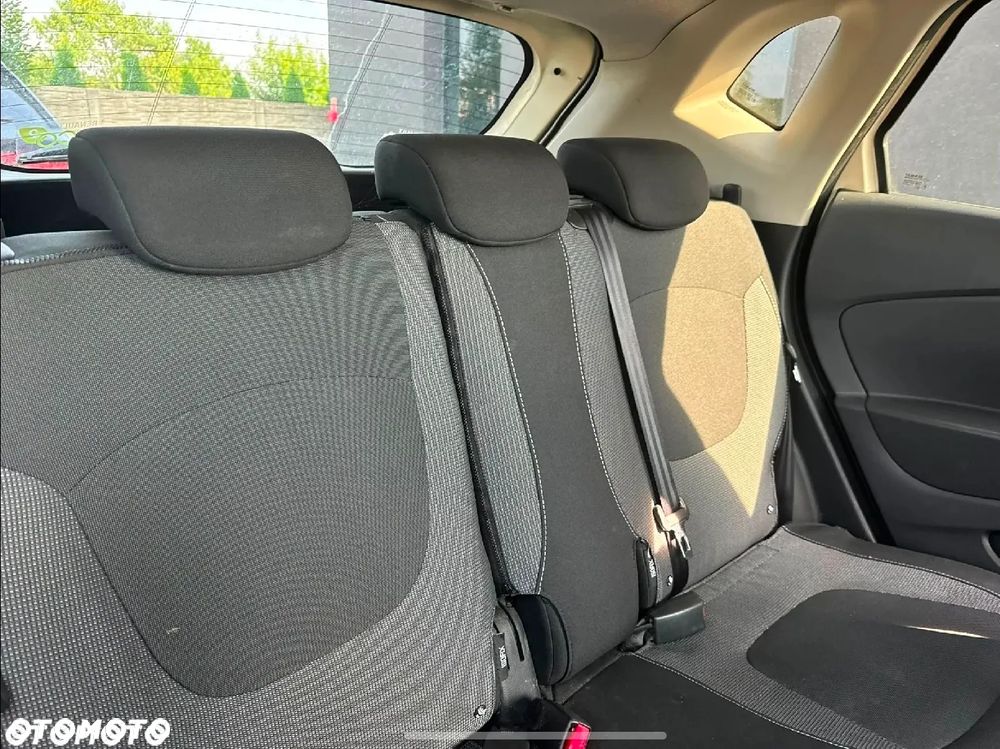Renault Captur - 6