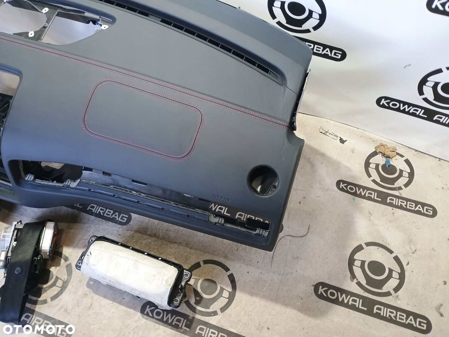 VOLKSWAGEN TOUAREG 2 II CZERWONA NIĆ DESKA AIRBAG PODUSZKI PASY DEMONTAŻ - 6
