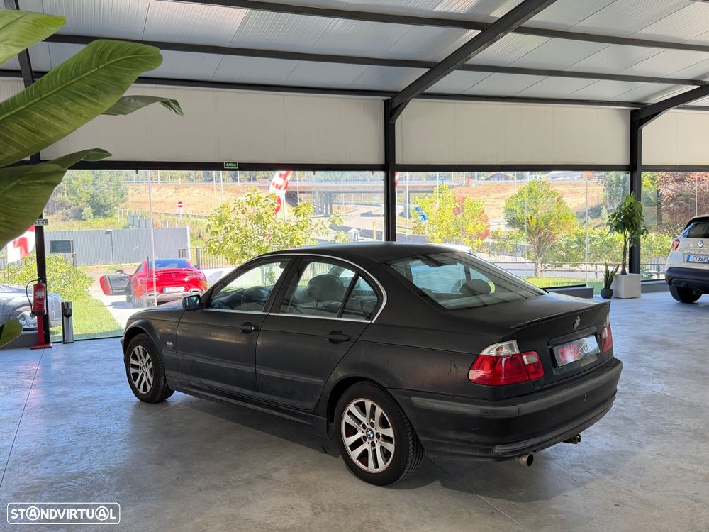 BMW 320 d - 4