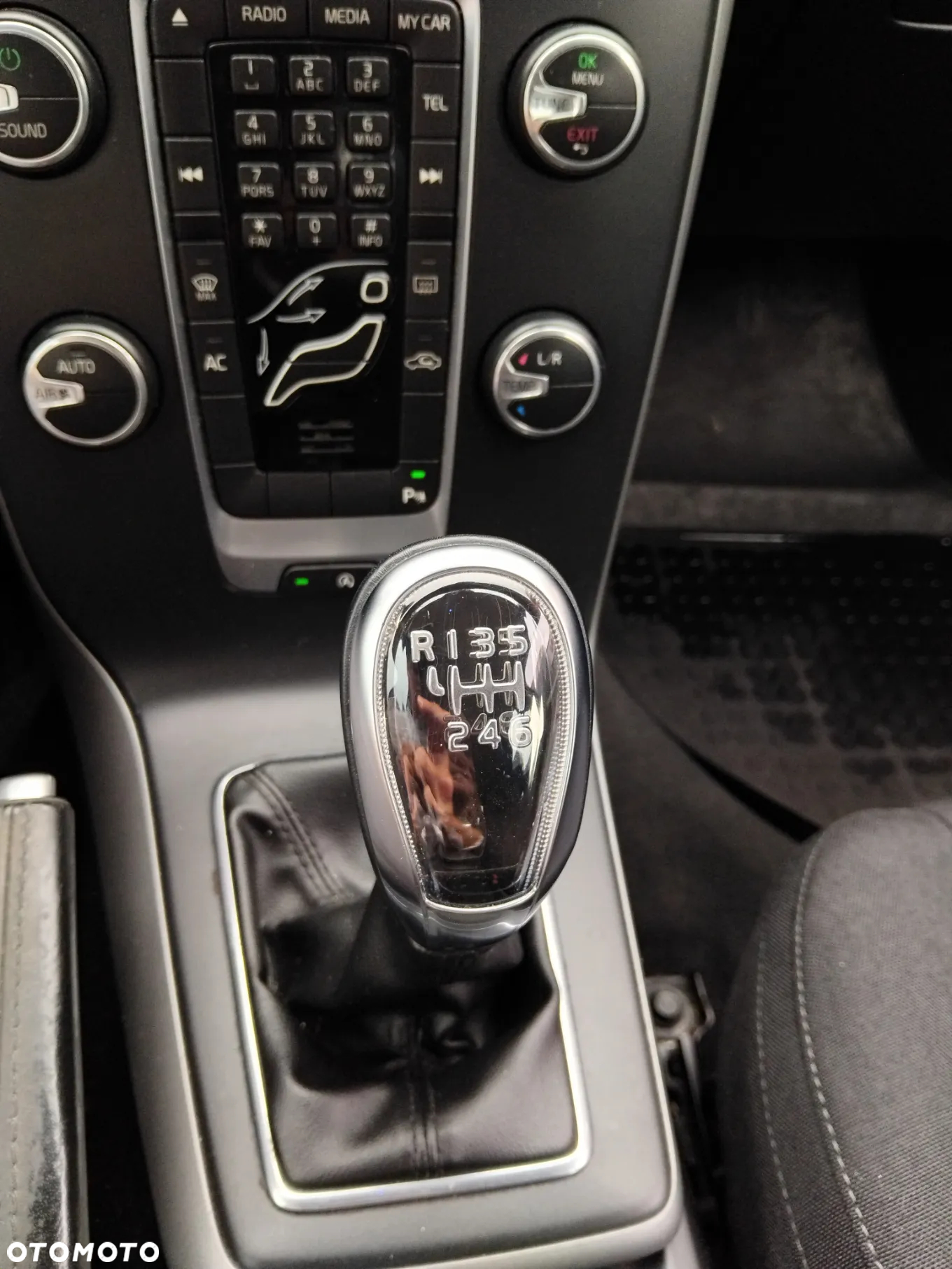 Volvo V40 - 9