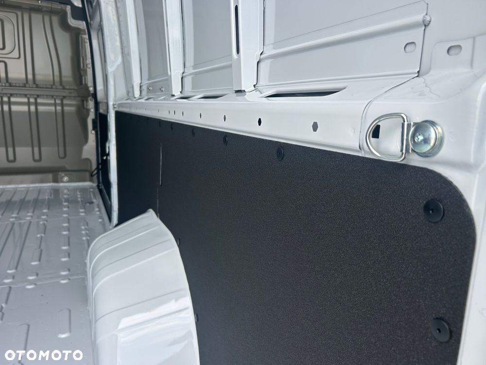 Fiat Ducato L4H3  Bogate wyposażenie! Kamera cofania, Wydłużona gwarancja do 8lat - 19
