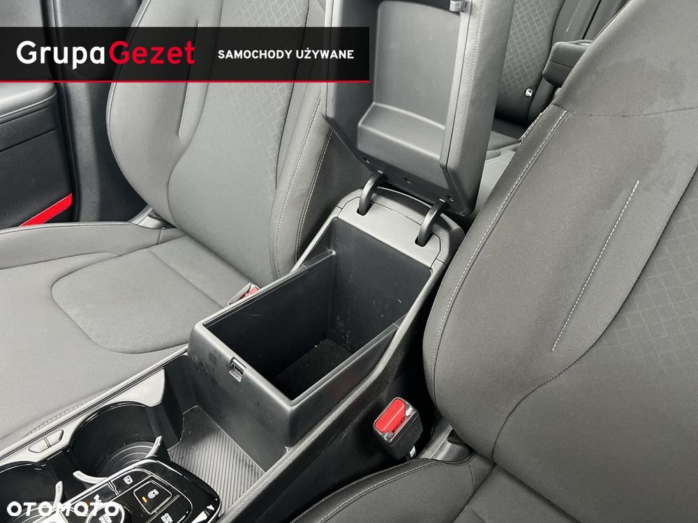 Kia Sportage 1.6 T-GDI M 2WD DCT - 32