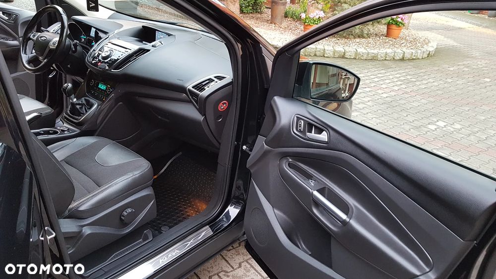 Ford Kuga 2.0 TDCi FWD Titanium Plus - 7
