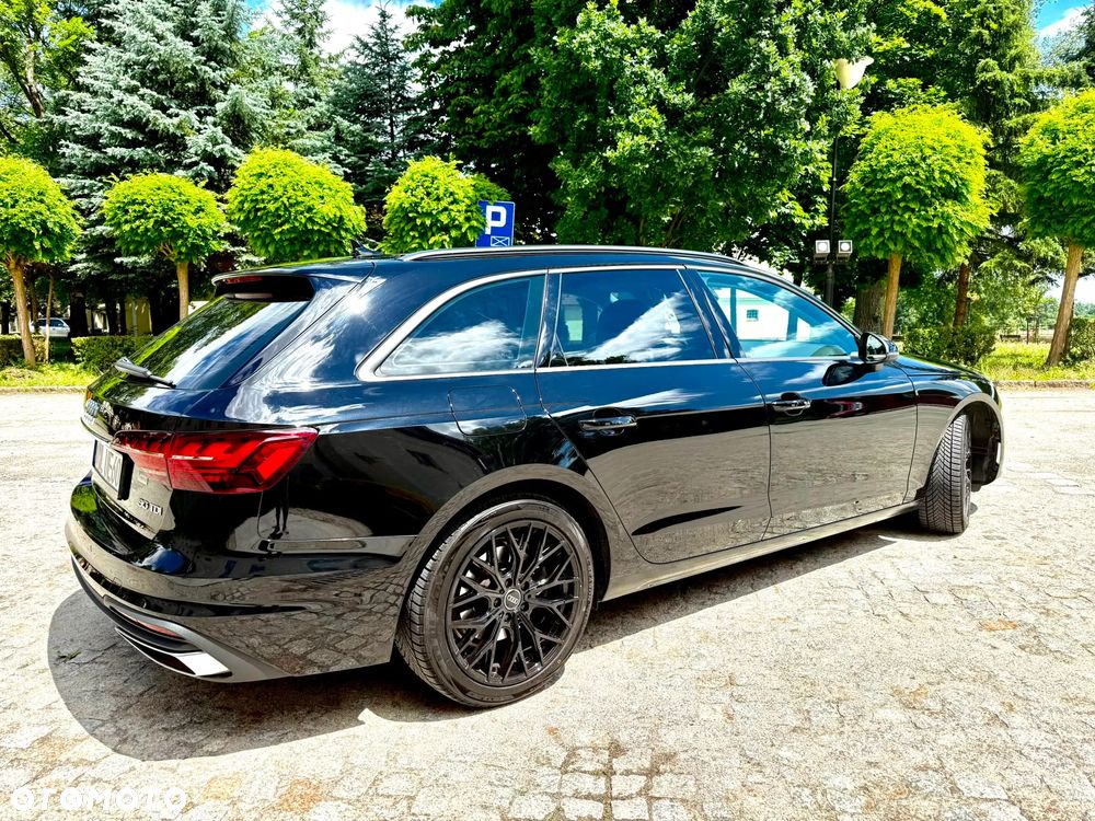 Audi A4 Avant 30 TDI mHEV Advanced S tronic - 4