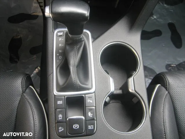 Kia Sportage 1.7 CRDI 2WD ISG Aut. GT Line - 12