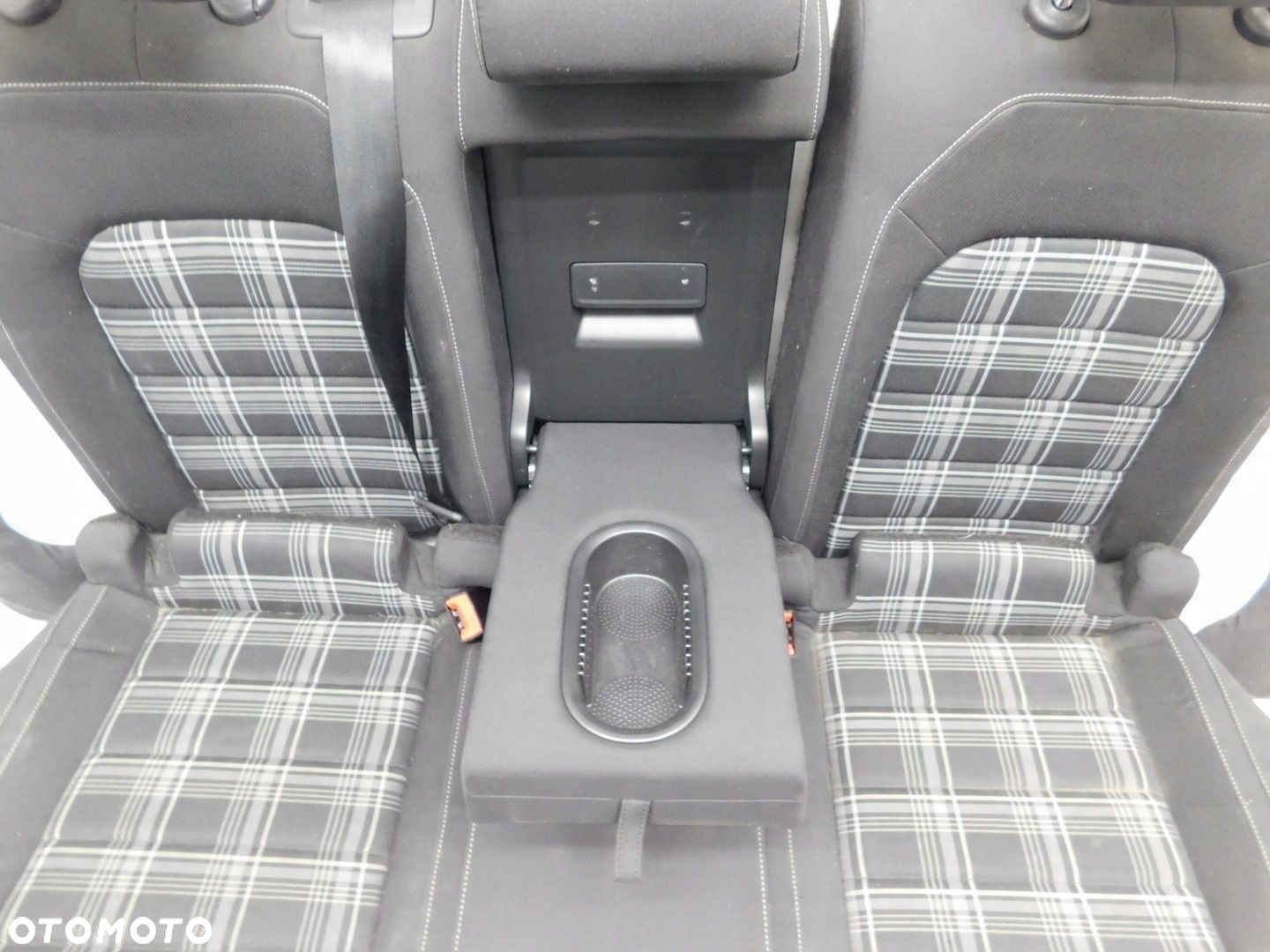 FOTELE komplet KANAPA BOCZKI - VW GOLF VI GTI 5d - 12