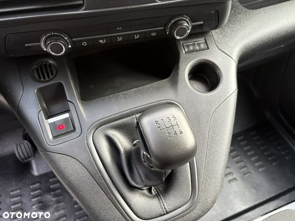 Peugeot Partner - 9