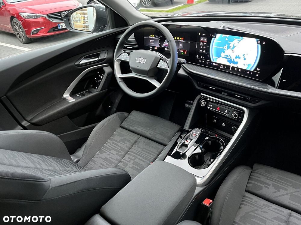 Audi Q5 Sportback - 12