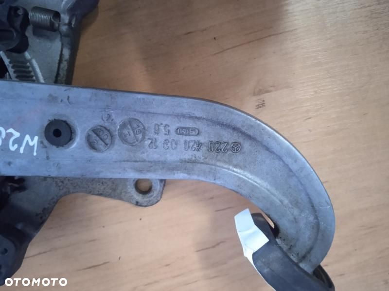 Pedał hamulca ręcznego Mercedes W203 2204200312 - 2
