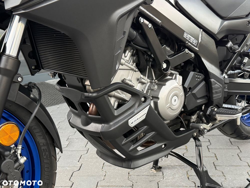 Suzuki V-STROM - 37