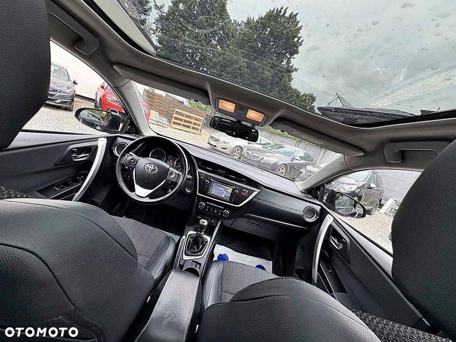 Toyota Auris 2.0 D-4D Executive - 22