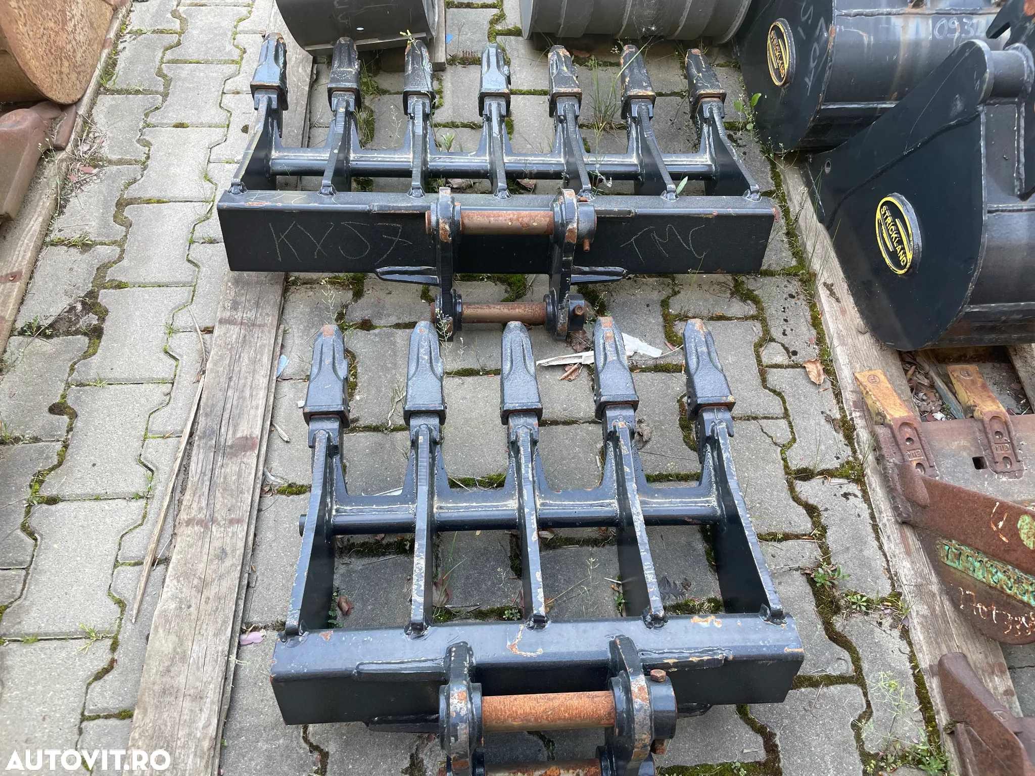 Cupa tip Grebla Miniexcavator de 2-4 tone, latime de 600mm si 900mm - 2
