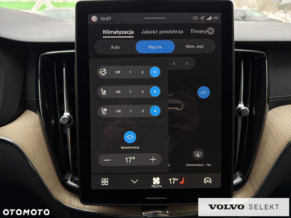 Volvo XC 60 - 22