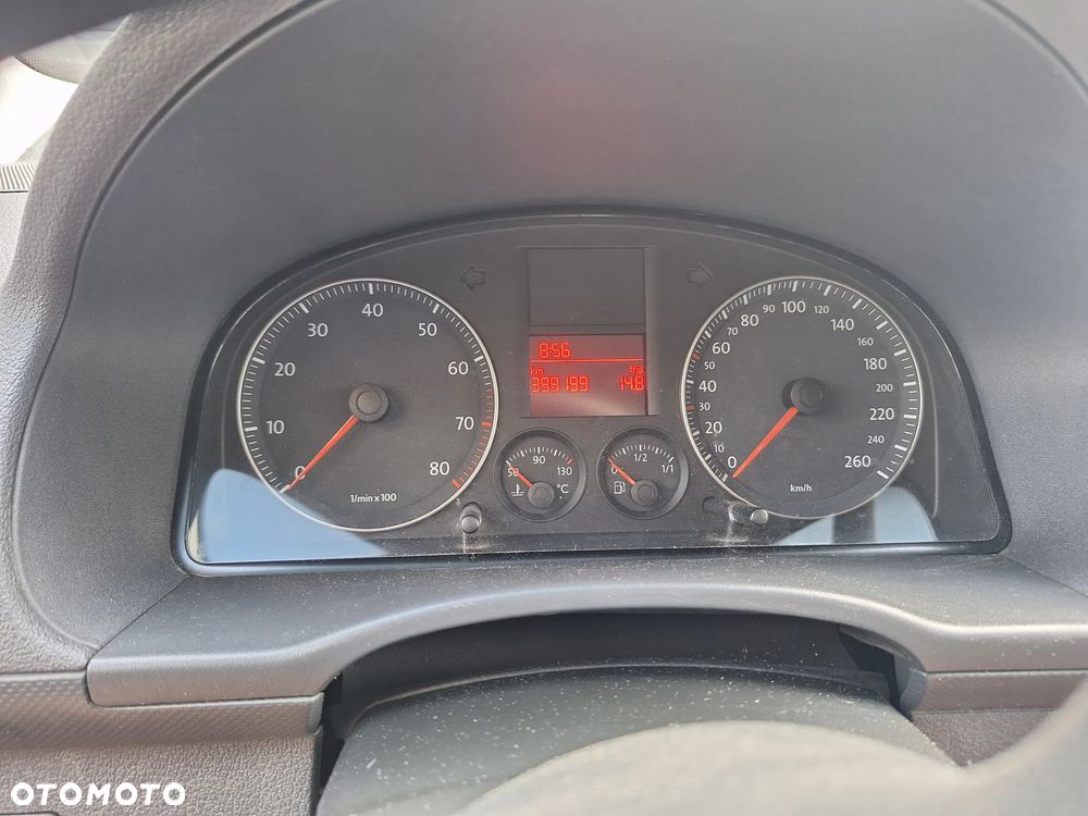 Volkswagen Caddy - 9