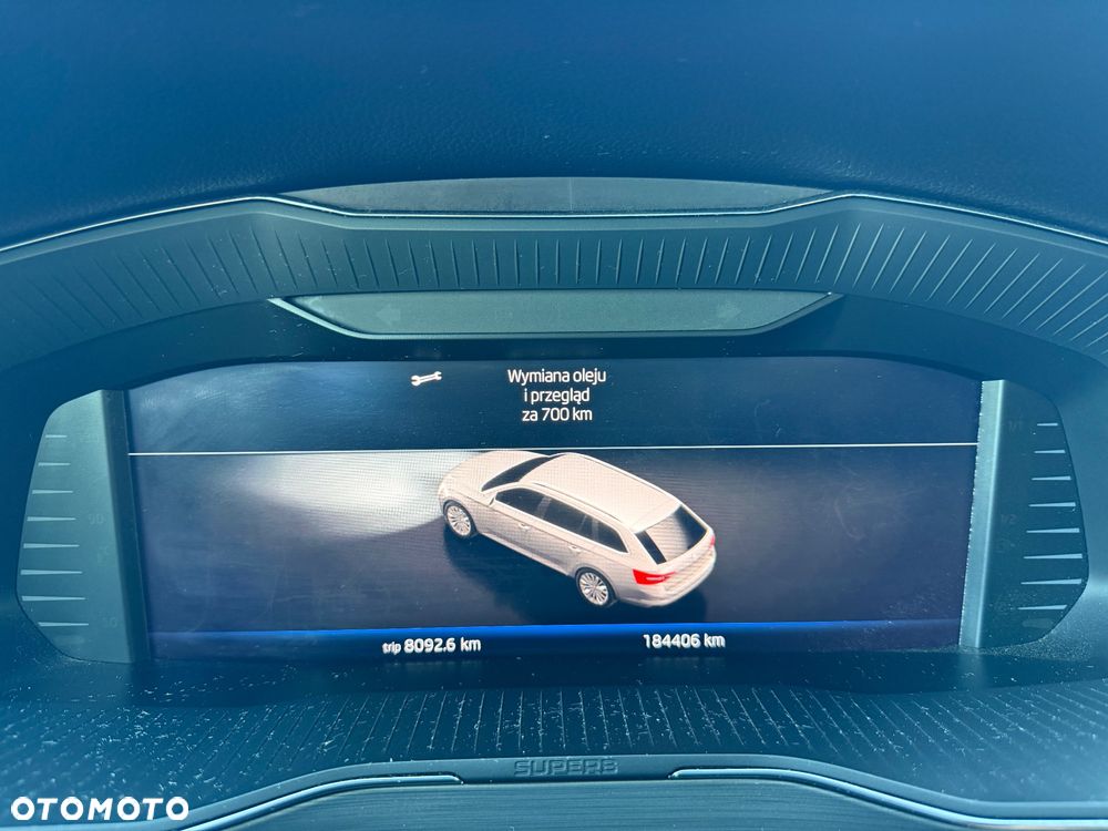 Skoda Superb 2.0 TDI DSG Premium Edition - 18