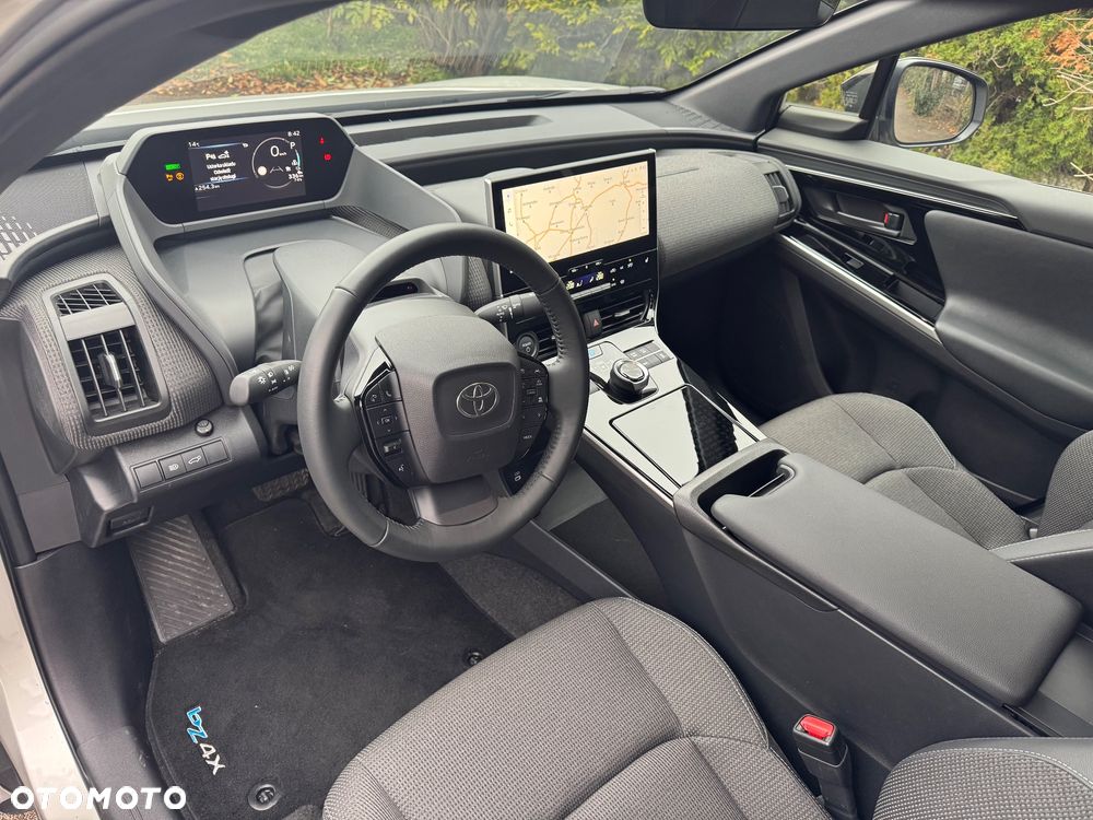 Toyota bZ4X 71.4kWh Executive - 8