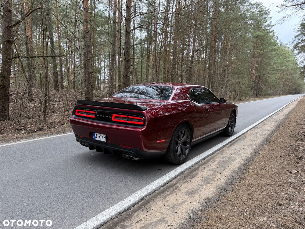 Dodge Challenger 5.7 R/T - 5