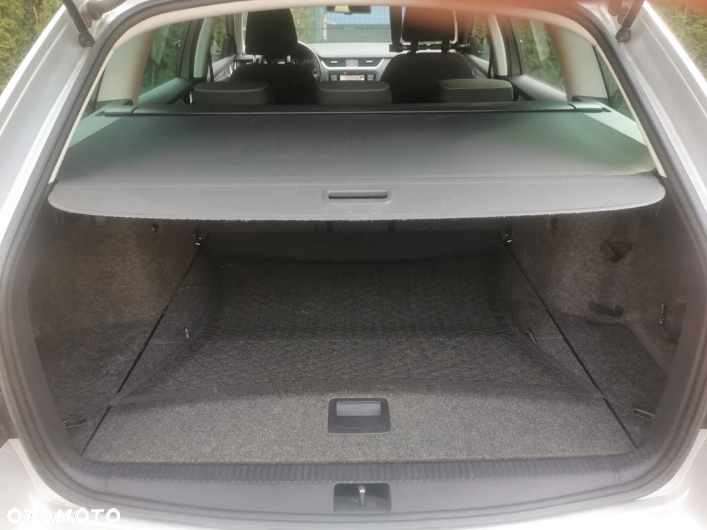 Skoda Octavia 2.0 TDI Premium Edition - 11