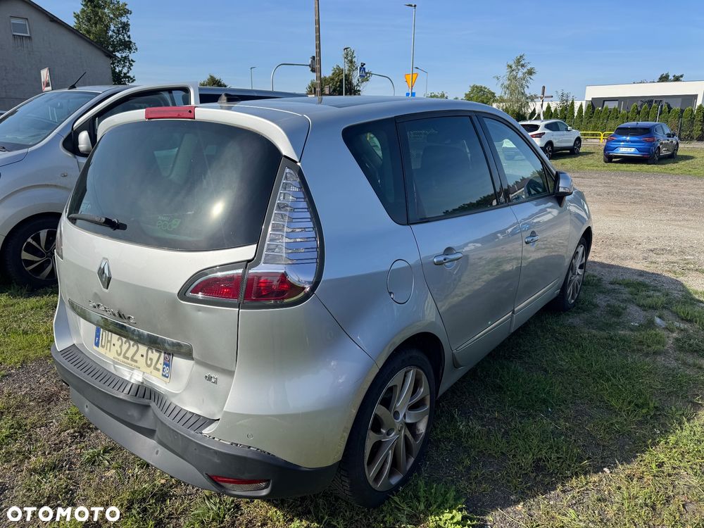 Renault Scenic 1.6 dCi Energy Bose - 6