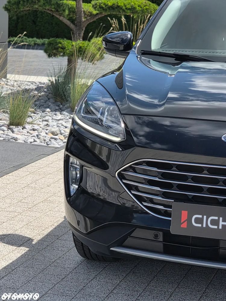 Ford Kuga 2.0 EcoBlue FWD Titanium - 32