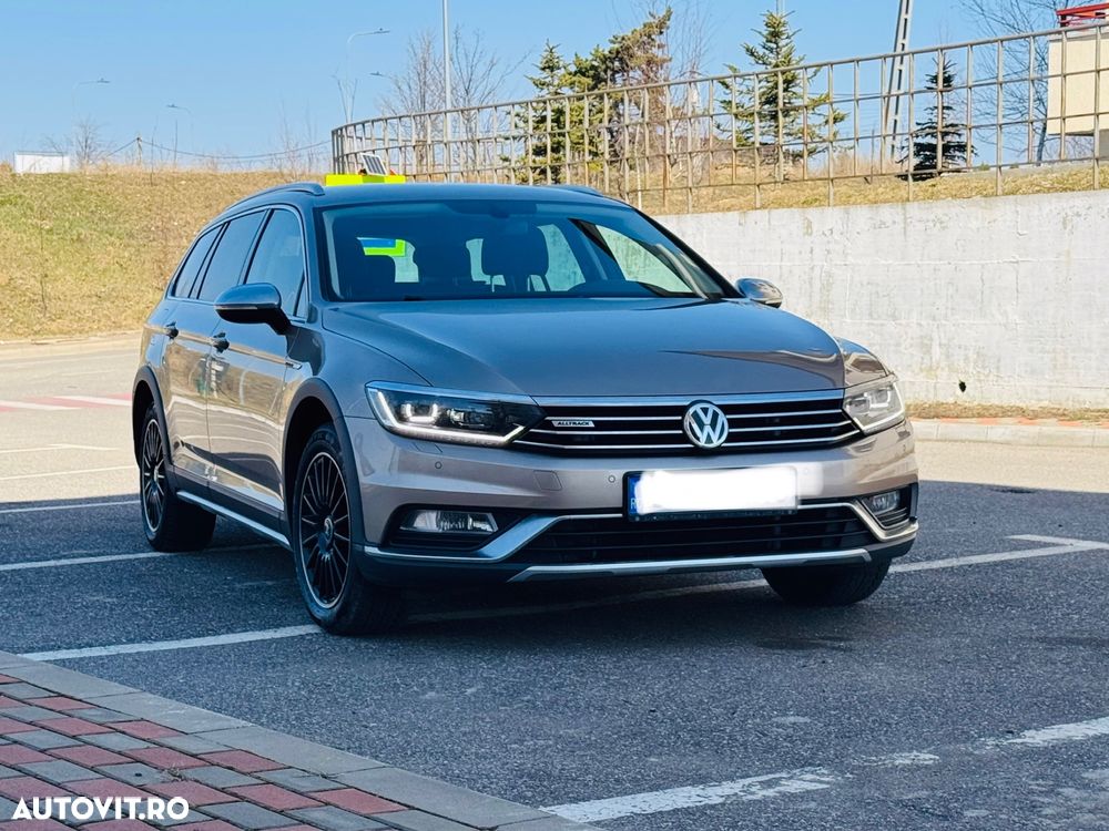 Volkswagen Passat Alltrack 2.0 TDI DSG 4Motion - 5