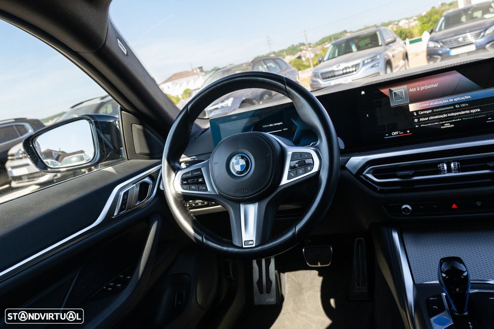BMW i4 eDrive35 Pack Desportivo M - 23
