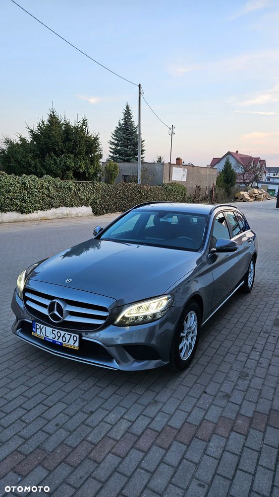 Mercedes-Benz Klasa C 180 d Avantgarde - 13