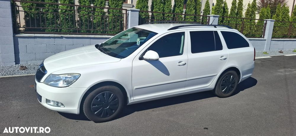 Skoda Octavia 1.8 TSI Ambiente DSG - 1