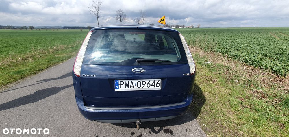 Ford Focus 1.8 TDCi Ambiente - 3