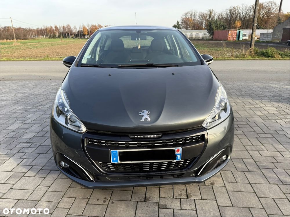 Peugeot 208 PureTech 82 Allure - 22