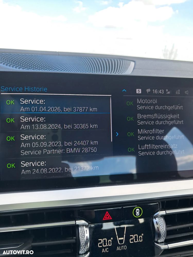 BMW Seria 3 330i AT Luxury Line - 38