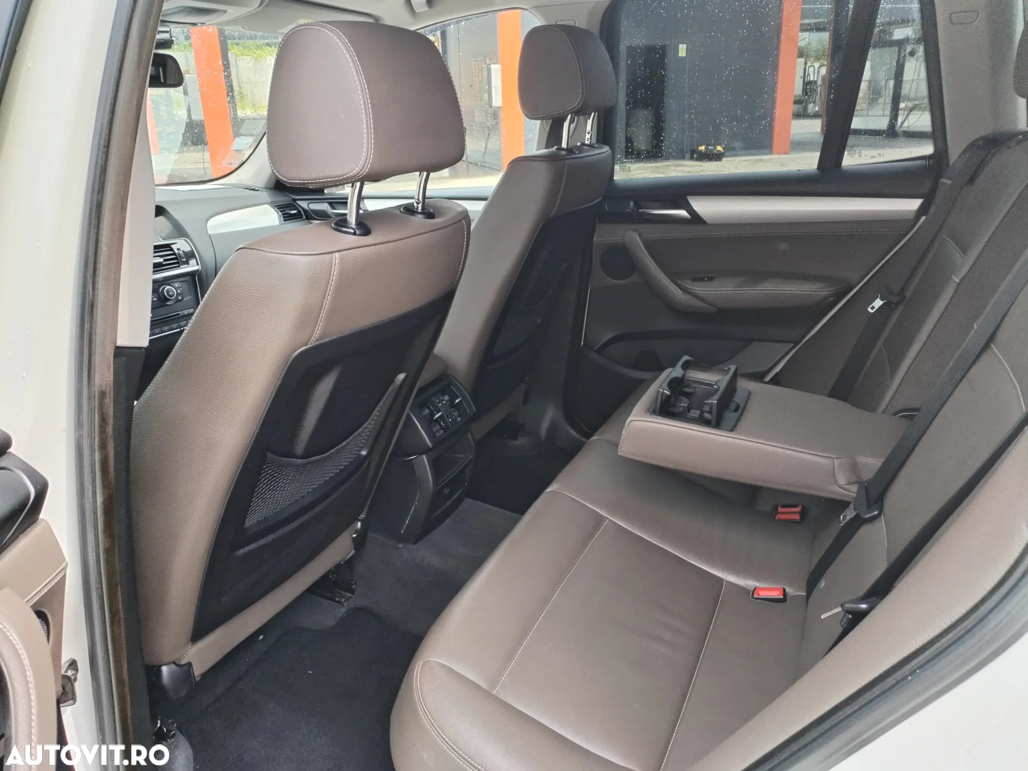 BMW X3 xDrive2.0d - 8