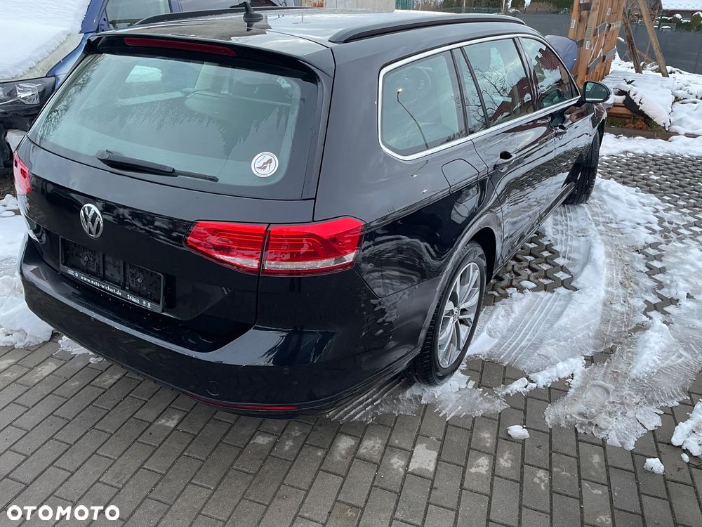 Volkswagen Passat Variant 2.0 TDI SCR Comfortline - 4