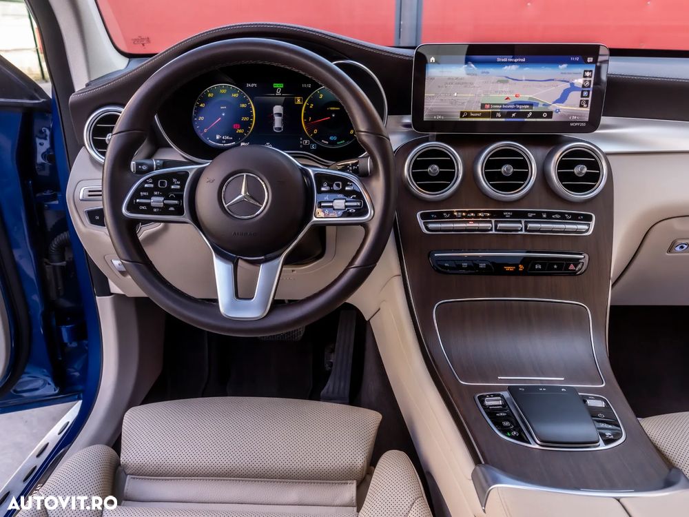 Mercedes-Benz GLC 300 4MATIC MHEV - 20