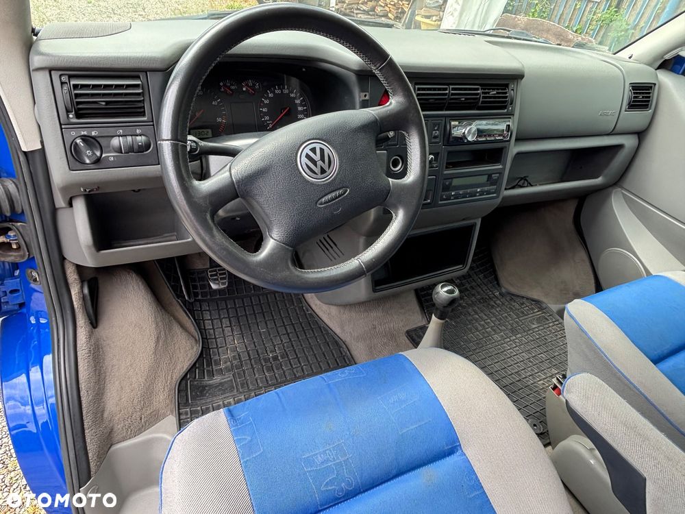 Volkswagen Multivan - 9