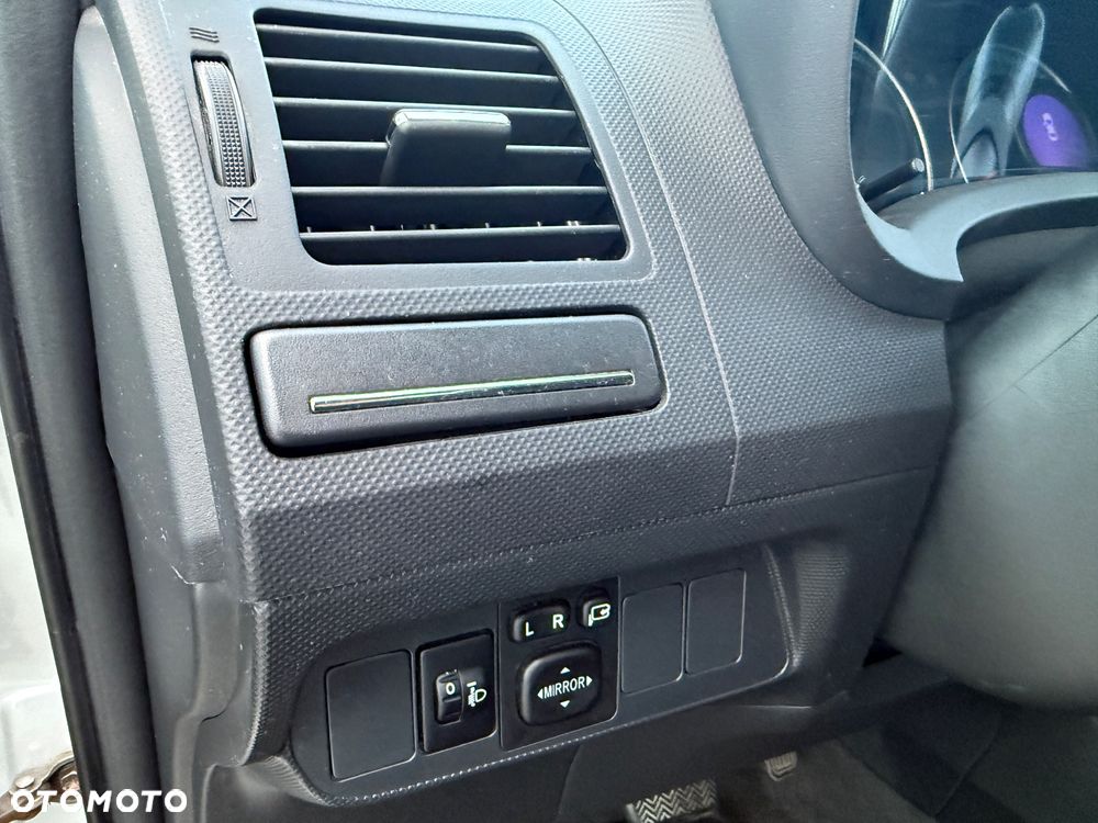 Toyota Auris - 8