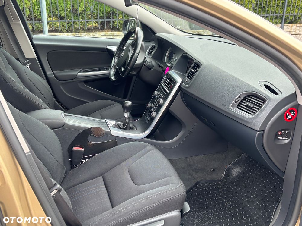 Volvo V60 DRIVe Kinetic - 5