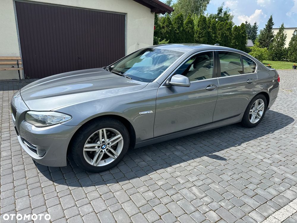 BMW Seria 5 520d Modern Line - 3