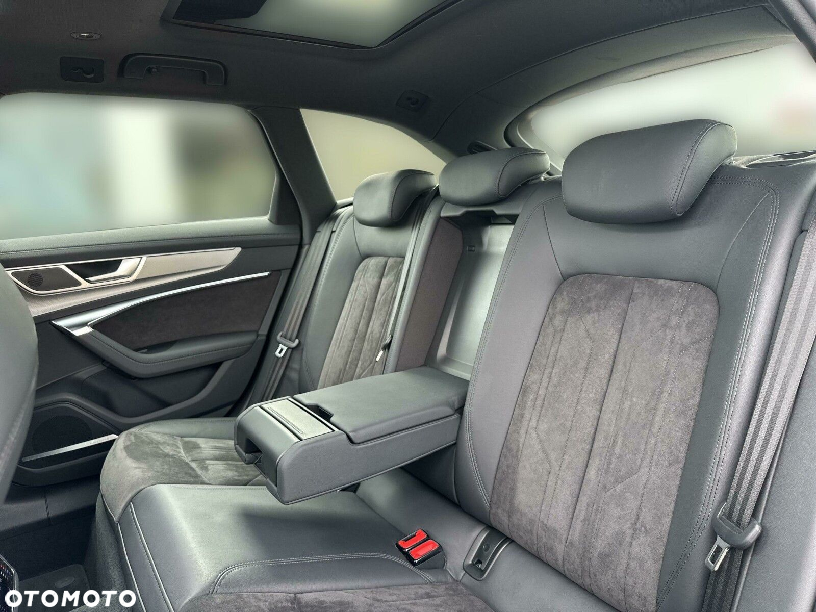 Audi A6 Allroad - 14